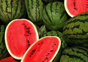 Semangka, si Manis Viagra Alami
