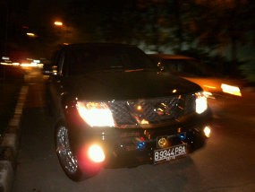 Mobil Penyerempet Roy Suryo Milik PT Putri Salju Satria