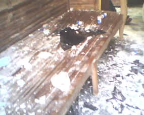 Rumah Dilempar Bondet, Warga Pasuruan Marah