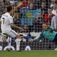 CR7 dan Valdes Menatap Penghargaan Individual