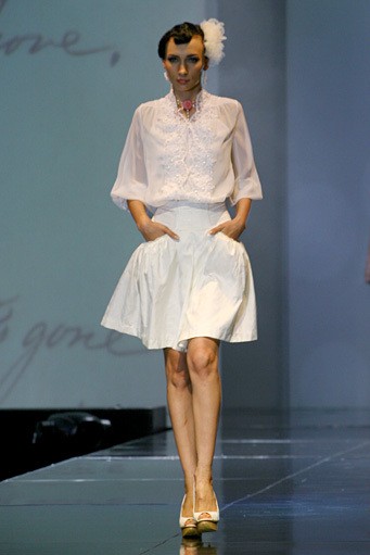 Era Soekamto Sonata. Jakarta Fashion & Food Festival 2011 at Hotel Harris. Kelapa Gading. Jakarta. [Foto: Mohammad Abduh/Wolipop]