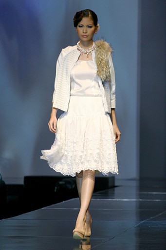 Era Soekamto Sonata. Jakarta Fashion & Food Festival 2011 at Hotel Harris. Kelapa Gading. Jakarta. [Foto: Mohammad Abduh/Wolipop]