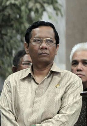 Mahfud: Uang dari Nazaruddin ke MK Tergolong Gratifikasi