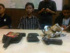 2 Perampok Truk Minyak Rem Dibekuk di Bogor