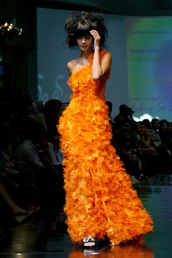 Sutanto Danuwidjaja Just Waked Up, Feeling So Sexy. Jakarta Fashion & Food Festival 2011 at Ballroom Hotel Haris. Kalapa Gading. Jakarta. [Foto: Mohammad Abduh/Wolipop]