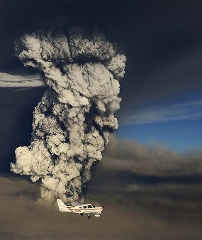 Awan Abu Selimuti Eropa, 252 Penerbangan Dibatalkan