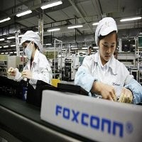 Meledak, Pabrik Pembuatan iPad Dapat Peringatan 