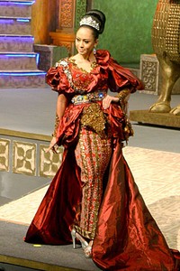 Raden Sirait Kebaya For The World. Jakarta Convention center. Jakarta. [Foto: Mohammad Abduh/Wolipop]