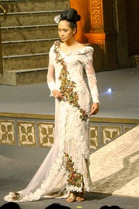 Raden Sirait Kebaya For The World. Jakarta Convention center. Jakarta. [Foto: Mohammad Abduh/Wolipop]