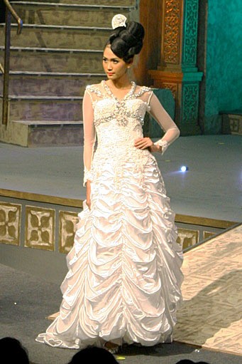 Raden Sirait Kebaya For The World. Jakarta Convention center. Jakarta. [Foto: Mohammad Abduh/Wolipop]