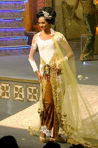 Raden Sirait Kebaya For The World. Jakarta Convention center. Jakarta. [Foto: Mohammad Abduh/Wolipop]