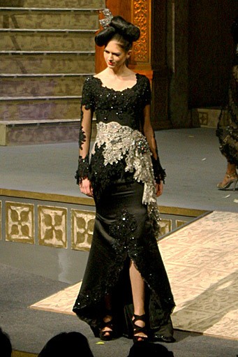 Raden Sirait Kebaya For The World. Jakarta Convention center. Jakarta. [Foto: Mohammad Abduh/Wolipop]