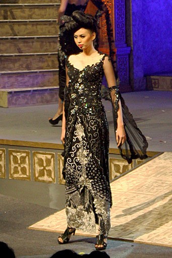 Raden Sirait Kebaya For The World. Jakarta Convention center. Jakarta. [Foto: Mohammad Abduh/Wolipop]
