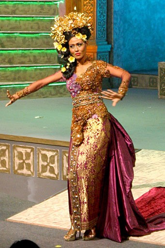 Raden Sirait Kebaya For The World. Jakarta Convention center. Jakarta. [Foto: Mohammad Abduh/Wolipop]