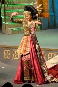 Raden Sirait Kebaya For The World. Jakarta Convention center. Jakarta. [Foto: Mohammad Abduh/Wolipop]