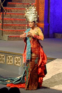 Raden Sirait Kebaya For The World. Jakarta Convention center. Jakarta. [Foto: Mohammad Abduh/Wolipop]