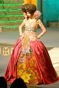 Raden Sirait Kebaya For The World. Jakarta Convention center. Jakarta. [Foto: Mohammad Abduh/Wolipop]