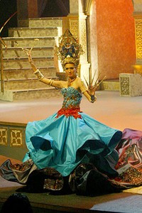 Raden Sirait Kebaya For The World. Jakarta Convention center. Jakarta. [Foto: Mohammad Abduh/Wolipop]