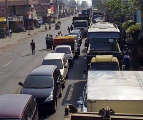 Blokir di Tiga Titik Dibuka, Lalin Raya Porong Mulai Mencair