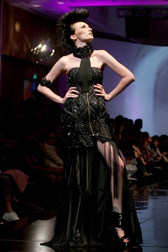 Denny Wirawan The Illussion. Jakarta Fashion & Food Festival 2011 at Ballroom Hotel Haris. Kalapa Gading. Jakarta. [Foto: Mohammad Abduh/Wolipop]