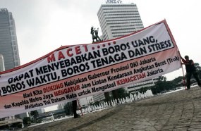 Truk Tak Boleh Lewati Tol Cawang-Pluit Mulai Besok 