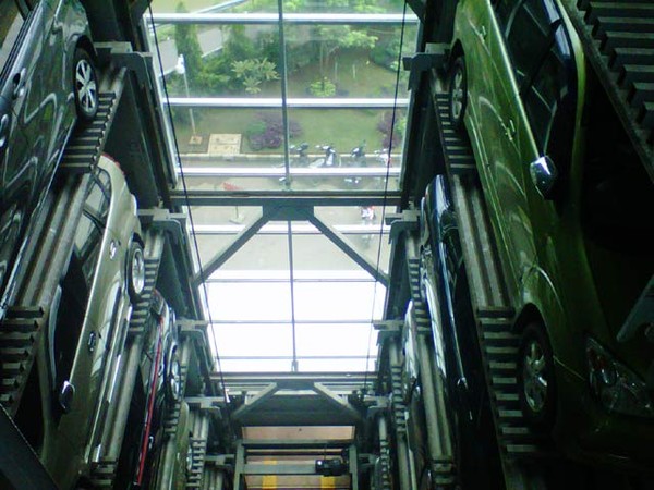 Wow, RSCM Kencana Punya Parkir Susun