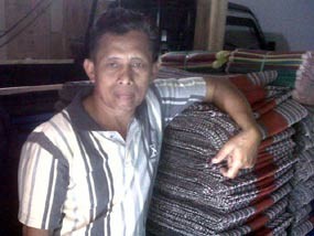 Menakar Bisnis Tikar Lipat Wajak