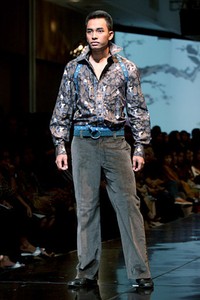 Stephanus Hamy Jambi To Bali. Jakarta Fashion & Food Festival 2011 at Ballroom Hotel Haris. Kalapa Gading. Jakarta. [Foto: Mohammad Abduh/Wolipop]