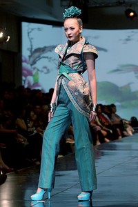 Stephanus Hamy Jambi To Bali. Jakarta Fashion & Food Festival 2011 at Ballroom Hotel Haris. Kalapa Gading. Jakarta. [Foto: Mohammad Abduh/Wolipop]