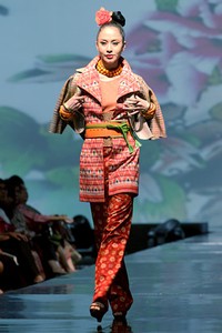 Stephanus Hamy Jambi To Bali. Jakarta Fashion & Food Festival 2011 at Ballroom Hotel Haris. Kalapa Gading. Jakarta. [Foto: Mohammad Abduh/Wolipop]