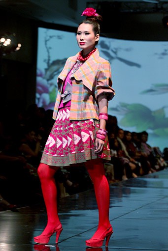 Stephanus Hamy Jambi To Bali. Jakarta Fashion & Food Festival 2011 at Ballroom Hotel Haris. Kalapa Gading. Jakarta. [Foto: Mohammad Abduh/Wolipop]