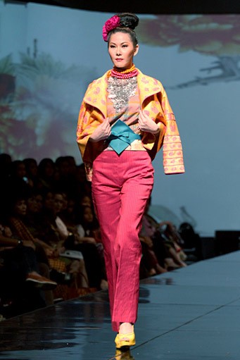 Stephanus Hamy Jambi To Bali. Jakarta Fashion & Food Festival 2011 at Ballroom Hotel Haris. Kalapa Gading. Jakarta. [Foto: Mohammad Abduh/Wolipop]