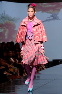 Stephanus Hamy Jambi To Bali. Jakarta Fashion & Food Festival 2011 at Ballroom Hotel Haris. Kalapa Gading. Jakarta. [Foto: Mohammad Abduh/Wolipop]