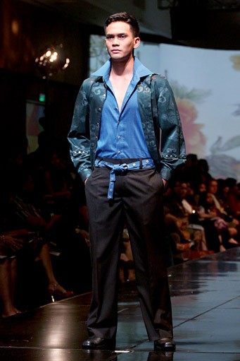 Stephanus Hamy Jambi To Bali. Jakarta Fashion & Food Festival 2011 at Ballroom Hotel Haris. Kalapa Gading. Jakarta. [Foto: Mohammad Abduh/Wolipop]