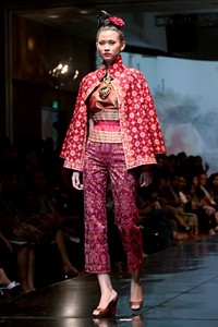 Stephanus Hamy Jambi To Bali. Jakarta Fashion & Food Festival 2011 at Ballroom Hotel Haris. Kalapa Gading. Jakarta. [Foto: Mohammad Abduh/Wolipop]