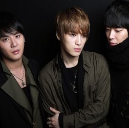 16 Ribu Lembar Tiket Konser JYJ Ludes Dalam Hitungan Menit