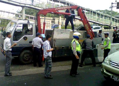 Akses ke Plaza Semanggi Ditutup Lagi