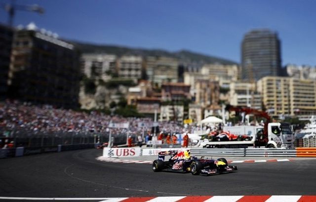 Vettel Makin Dominan