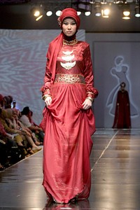 Novia Hertini The Bulqis. Jakarta Fashion & Food Festival 2011 at Ballroom Hotel Harris. Kalapa Gading. Jakarta. [Foto: Mohammad Abduh/Wolipop]