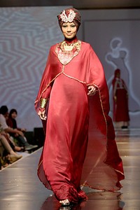 Novia Hertini The Bulqis. Jakarta Fashion & Food Festival 2011 at Ballroom Hotel Harris. Kalapa Gading. Jakarta. [Foto: Mohammad Abduh/Wolipop]