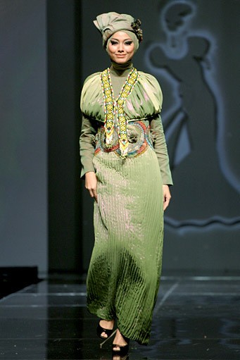 Mysha Soul Bright. Jakarta Fashion & Food Festival 2011 at Ballroom Hotel Haris. Kalapa Gading. Jakarta. [Foto: Mohammad Abduh/Wolipop]