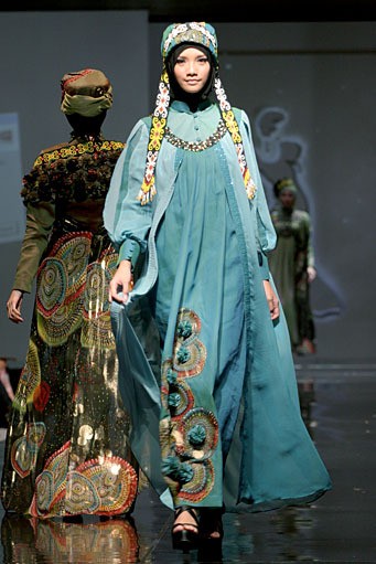 Mysha Soul Bright. Jakarta Fashion & Food Festival 2011 at Ballroom Hotel Haris. Kalapa Gading. Jakarta. [Foto: Mohammad Abduh/Wolipop]