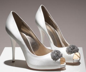 3 Referensi Sepatu Pengantin dari Giuseppe Zanotti
