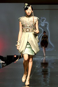 Fomalhaul Zamel The Warrior. Jakarta Fashion & Food Festival 2011 at Ballroom Hotel Harris. Jakarta. [Foto: Mohammad Abduh/Wolipop]