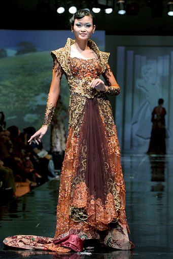 Joko Sasongko. Jakarta Fashion & Food Festival 2011 at Ballroom Hotel Harris. kelapa Gading. Jakarta. [Foto: Mohammad Abduh/Wolipop]