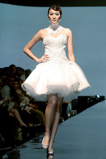 Harry Lam. Jakarta Fashion & Food Festival 2011 at Ballroom Hotel Harris. Kelapa Gading. Jakarta. [Foto: Mohammad Abduh/Wolipop]