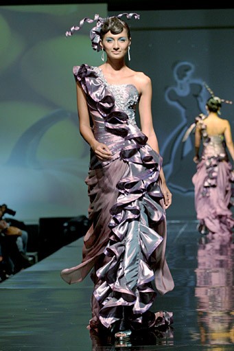 Jimmy Fei-Fei Be Fresh. Jakarta Fashion & Food Festival 2011. Ballroom Hotel Harris. Kelapa Gading. Jakarta. [Foto: Mohammad Abduh/Wolipop]