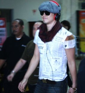 Rain Ikut Wajib Militer Mulai Desember