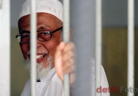 Majelis Hakim Bacakan Vonis Baasyir 16 Juni Mendatang