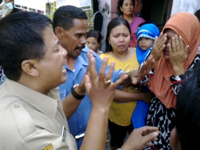 Puluhan Wali Murid SDN Gadel Histeris